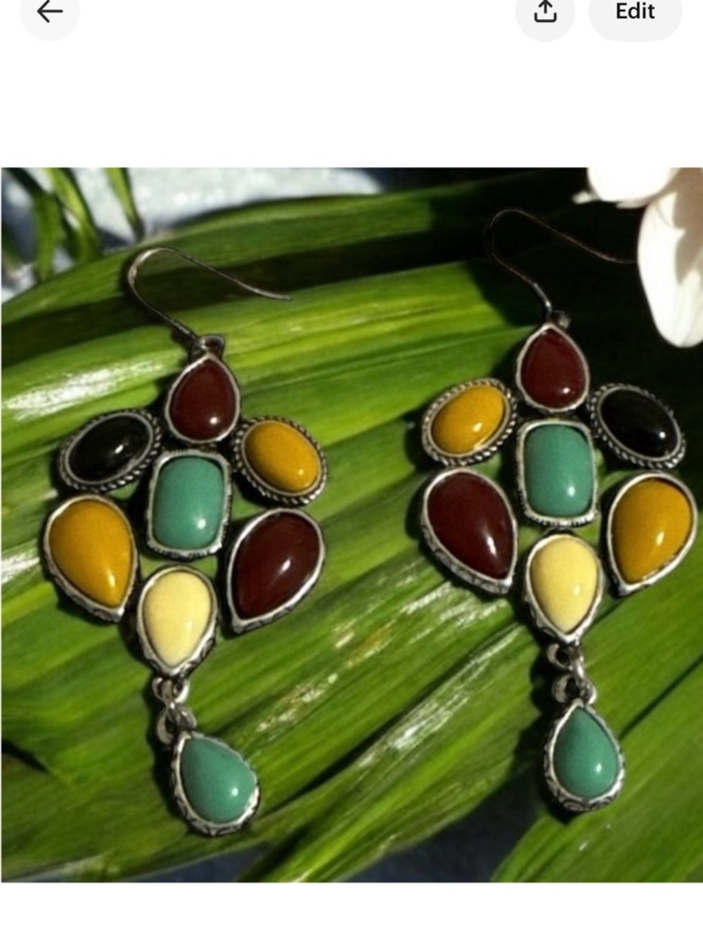 Choose your earrings - Picture 5 of 15
